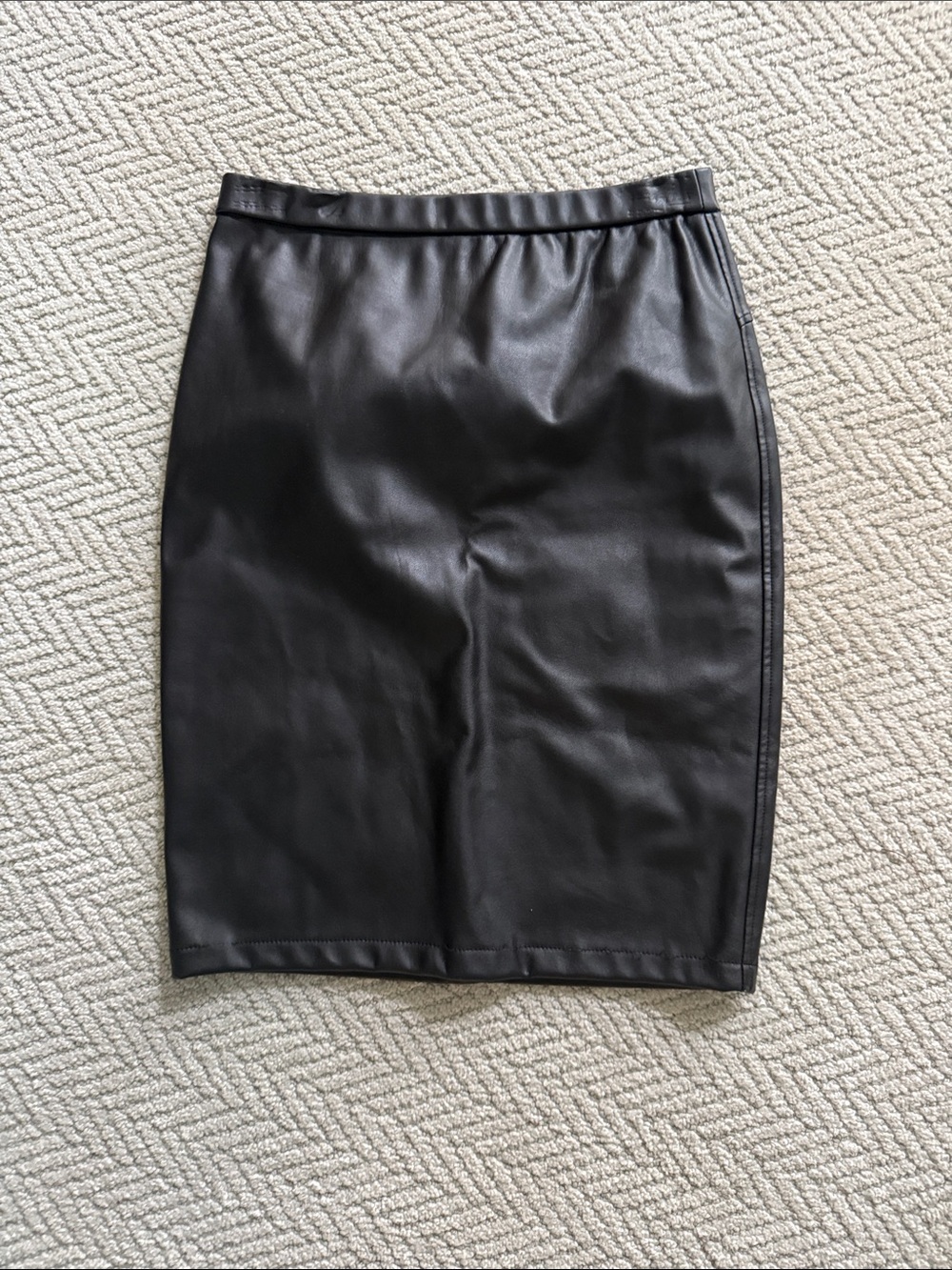 sundays Black Faux Leather Midi Pencil Skirt